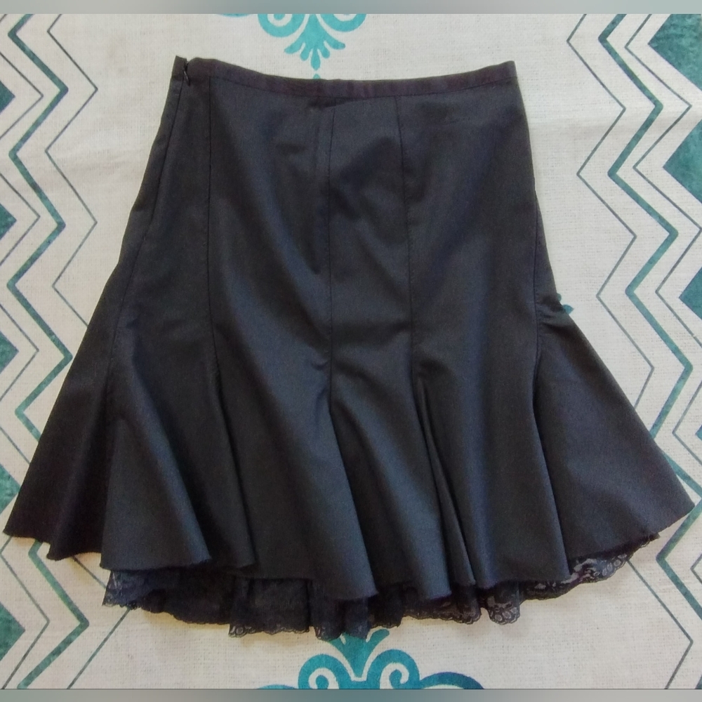 The Limited woman's size 0 skirt